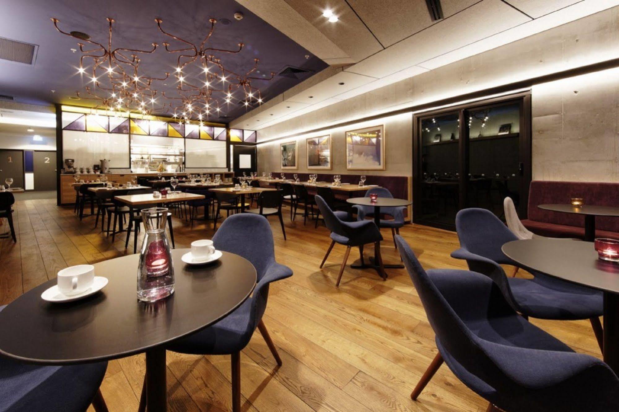 Alpha Mosaic Hotel Fortitude Valley Brisbane Bagian luar foto